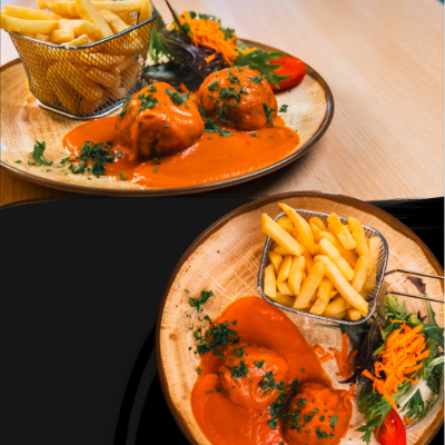 Boulettes sauce tomate, frites - Adulte (Cool Corner)
